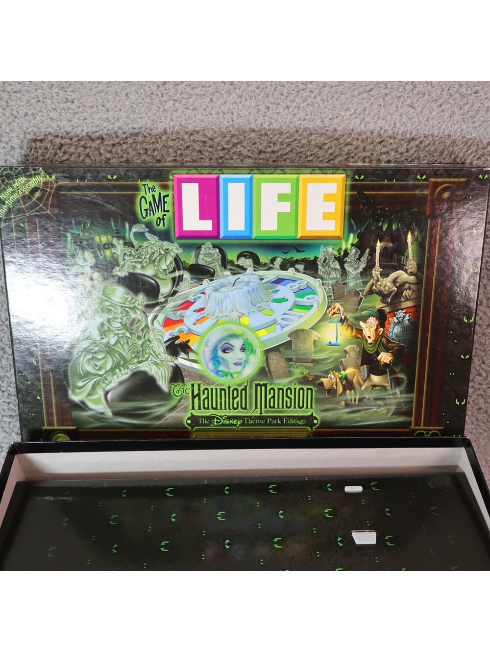 The Game of LIFE The Haunted Mansion Disney Theme Park Edition